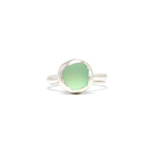 Fruit Bowl Studio -  Button Ring Pale Green R308