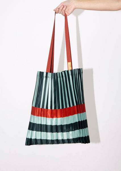 Multitudes Pleated Tote - Esmeralda