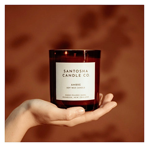 Santosha Candle - Ambre